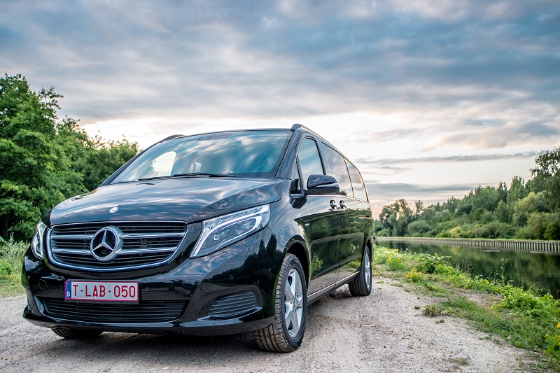 taxibedrijven met luchthavenvervoer Mechelen | Y-Drive